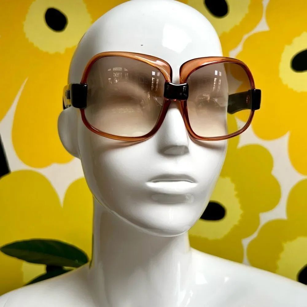 Swoonworthy MASSIVE 1970s Da Vinci Oversized Rose Brown Acetate Sunglasses